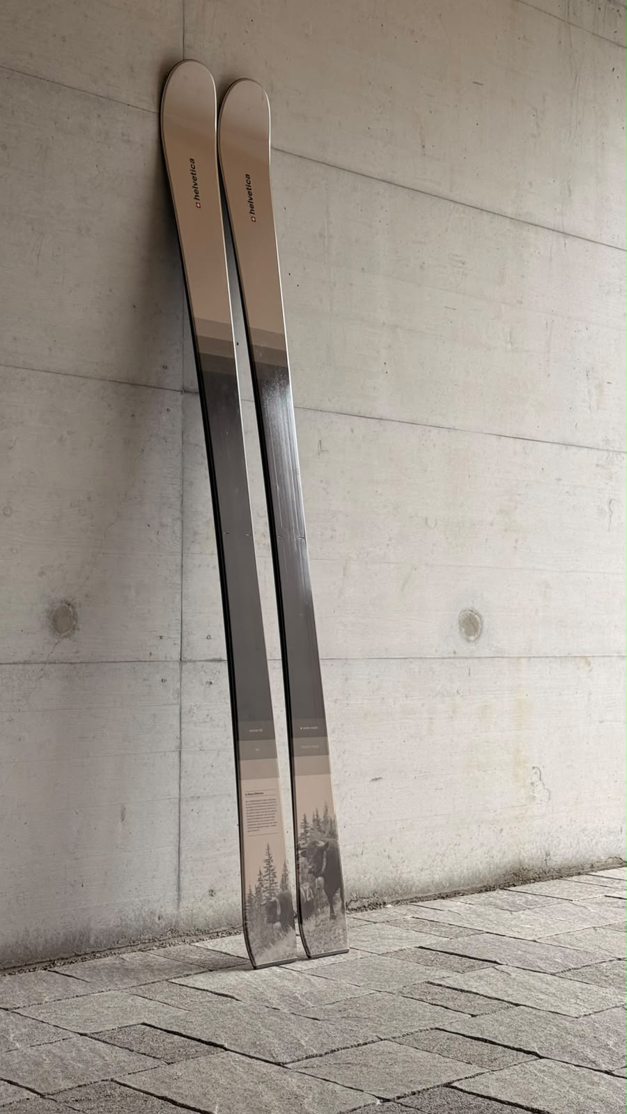 Skis Helvetica — la race d'Hérens